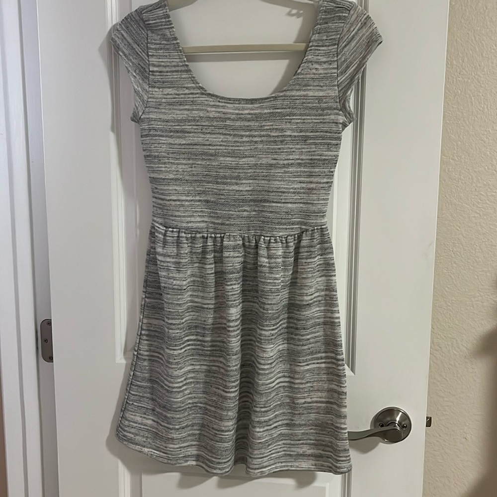 Socialite Grey Dress Small - New With Tags from Nordstrom Cute for Work or Play!